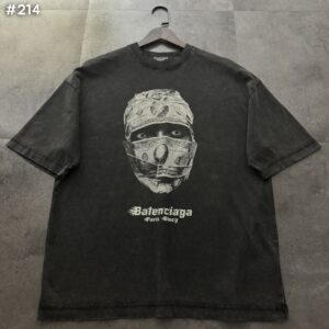 [국내배송]발렌시아가 워드로브 워싱 티셔츠