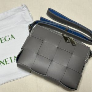 [국내배송]보테가 베네타 숄더백