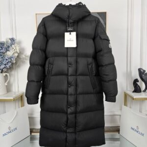 [국내배송]몽클레어 “하노베리안” 구스다운 남성롱패딩