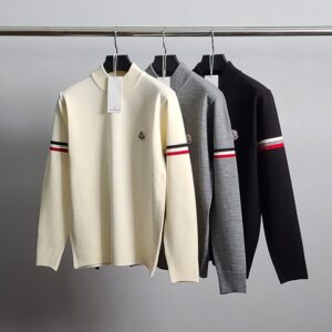 [국내배송]몽클레어 로고와펜 삼선완장 반목 니트