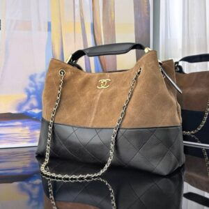 [국내배송]샤넬 25A 스웨이드 투톤 쇼퍼백 스몰 AS5634