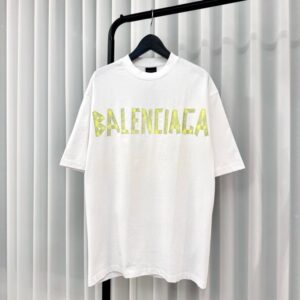 [국내배송]발렌시아가 테이프 타입 미디엄 핏 반팔 티셔츠