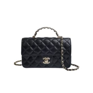 [프리미엄/해외배송]샤넬 클래식 비즈 탑핸들 미디엄 플랩 백(블랙/금장/램스킨)